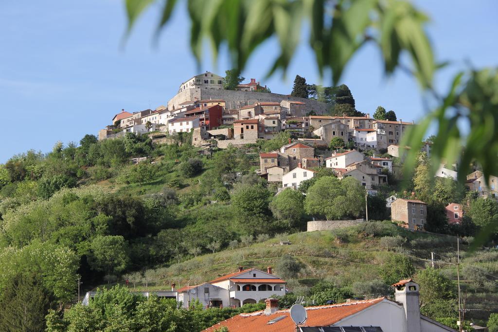 Provvidenza Villa Motovun Kamer foto